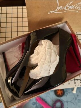 Christian Louboutin Black Patent Pigalle Pumps